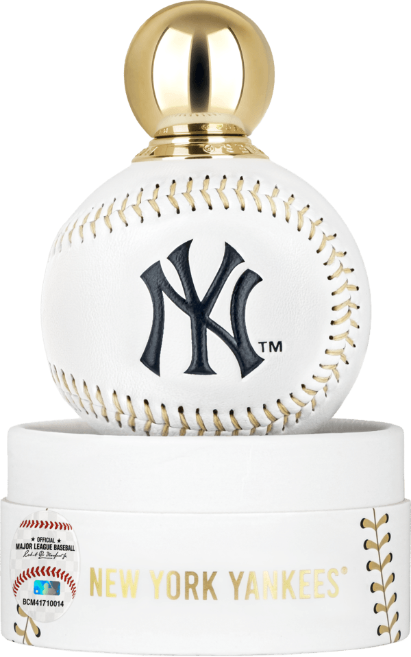 New York Yankees For Her fragrance bottle